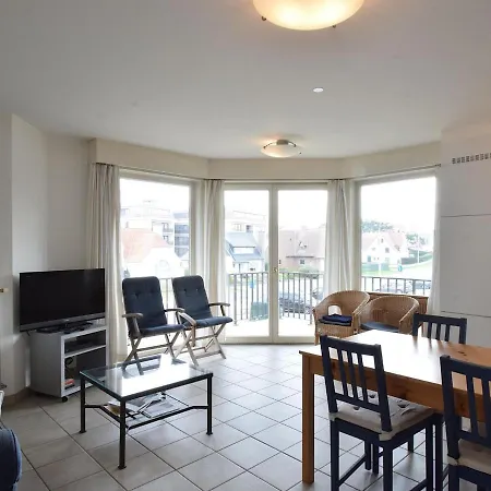 Lägenhet Bright Near The Sea *