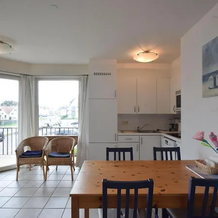 Lägenhet Bright Near The Sea De Haan