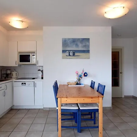 Lägenhet Bright Near The Sea *