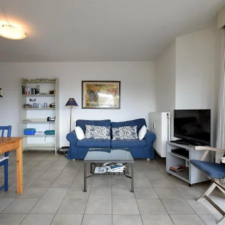 Lägenhet Bright Near The Sea *