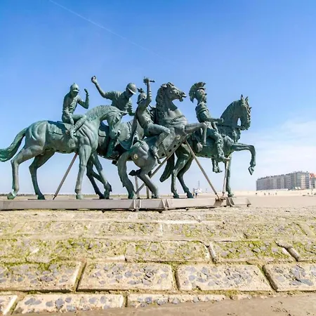 Lägenhet Bright Near The Sea De Haan